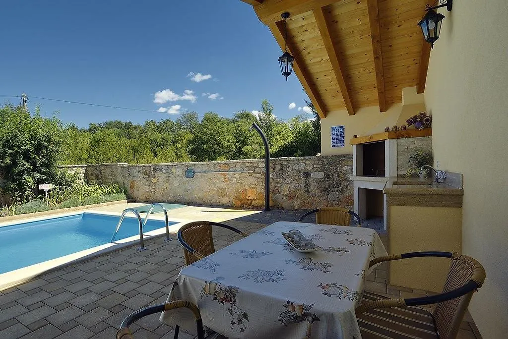 Villa Angelo & Marija Sveti Lovreč Pazenatički Ferienhaus